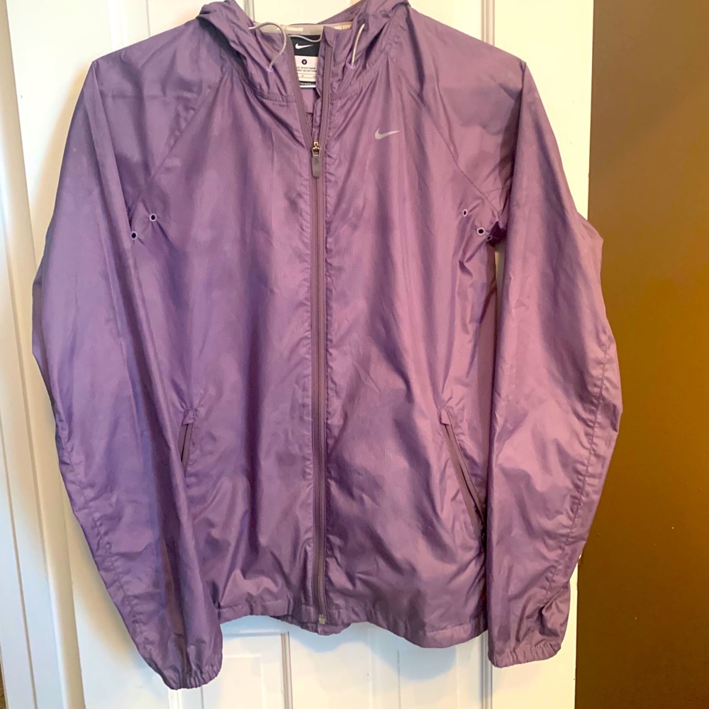 Nike running purple jacket NWOT
